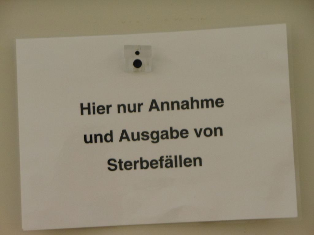 Hier nur Annahme und Ausgabe von Sterbefällen